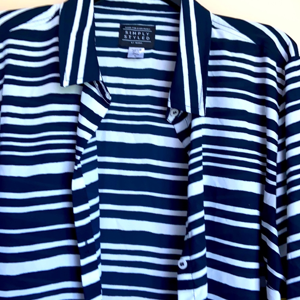 New simply styled shirt